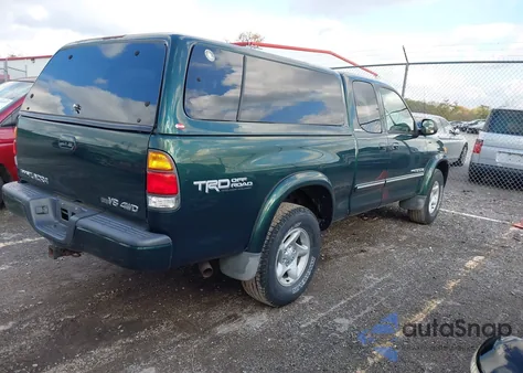 2003 Toyota Tundra Ltd V8 z USA, uszkodzony, nr VIN 5TBBT48123S347344
